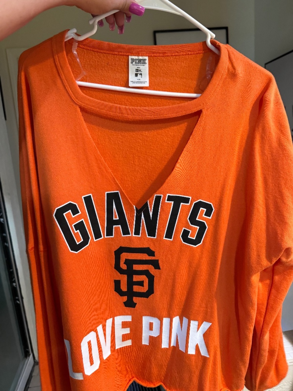 VS Pink San Francisco Giants V neck cutout sweater Large